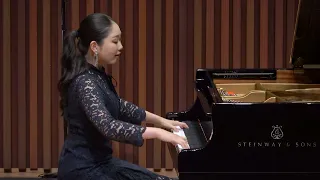 津野 絢音